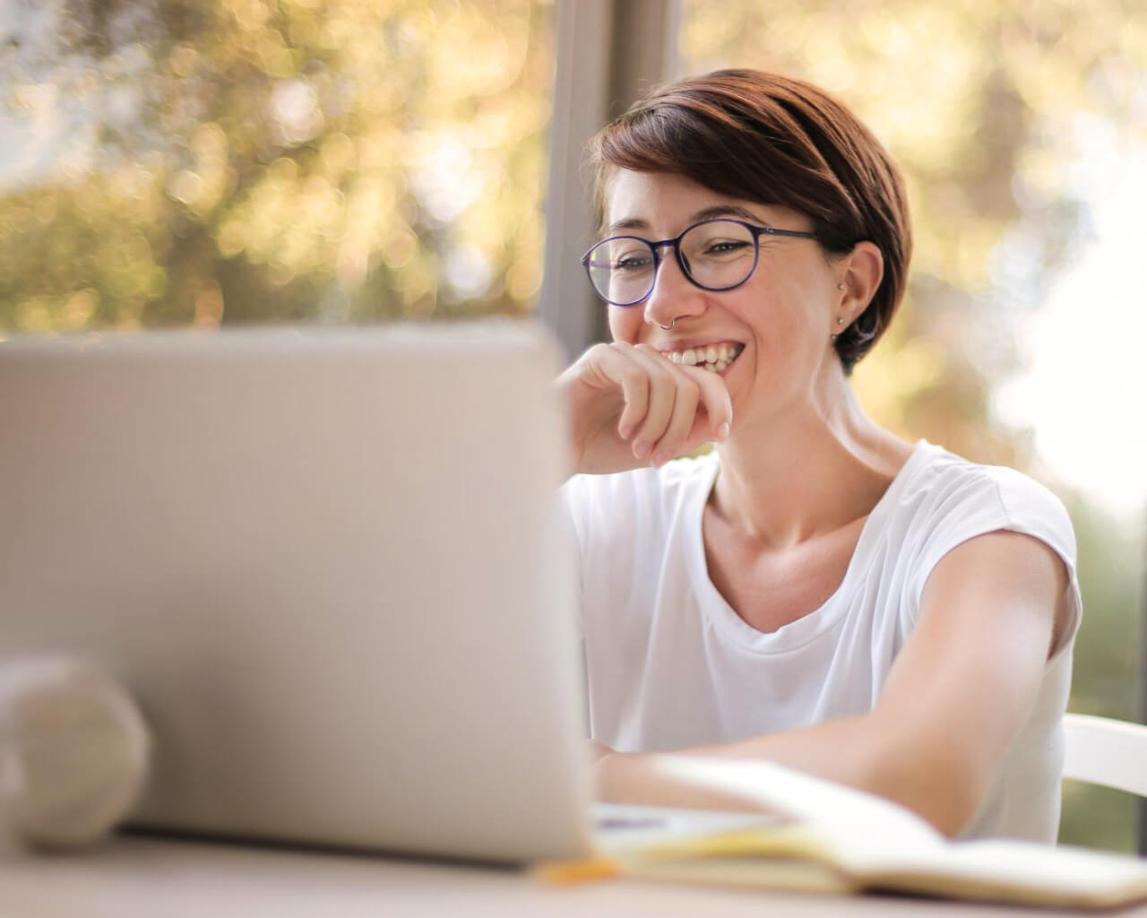 Support for Advisors A skilled advisor giving support to a legalsuper member.